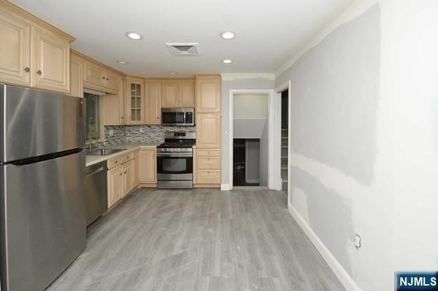 14-18 Prospect Ave - Photo 6 of 18