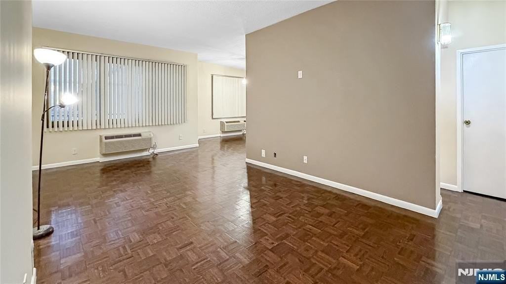 326 Prospect Ave Apt 2g - Photo 6 of 24