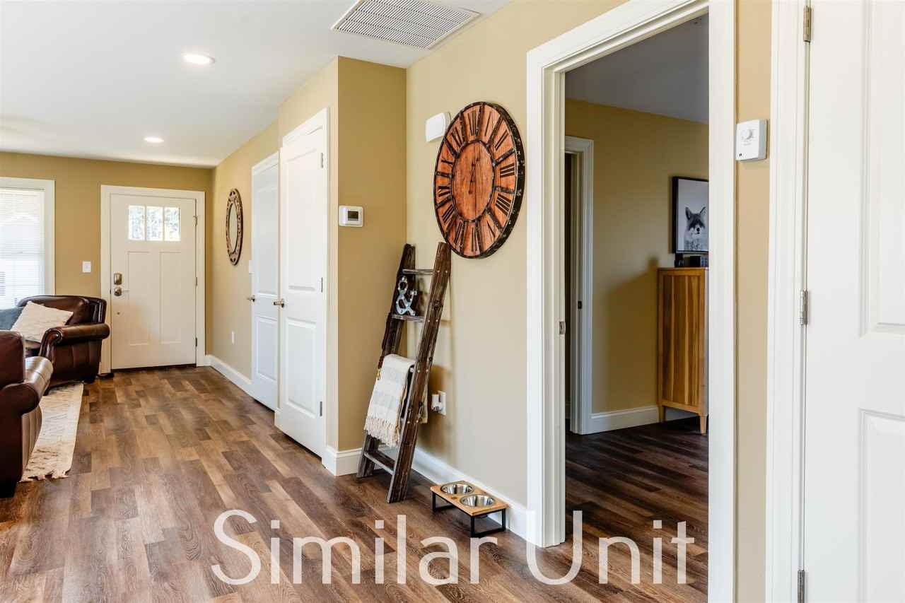 5 Captiva Ln #5CL - Photo 5 of 49