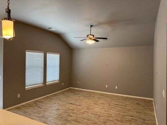 16337 Fellrose Ln - Photo 5 of 31