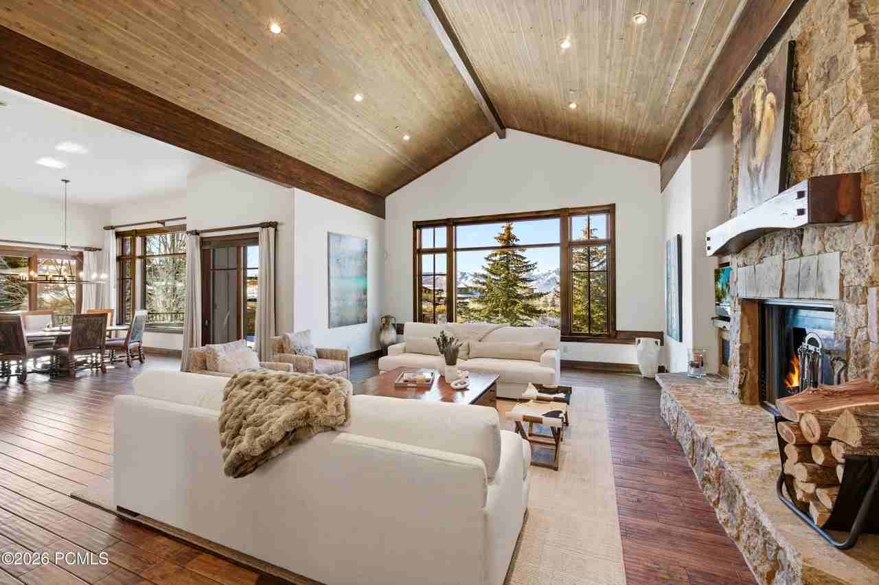 7481 Fiddlers Holw - Photo 5 of 50