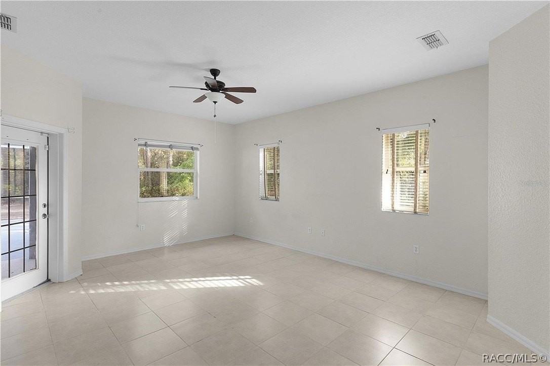 8013 Sw 134th Loop - Photo 4 of 19
