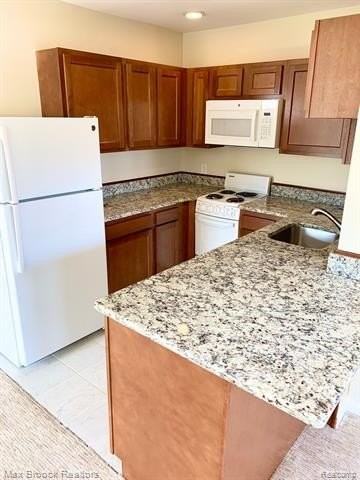 156 N Worth St #2S - Photo 7 of 32