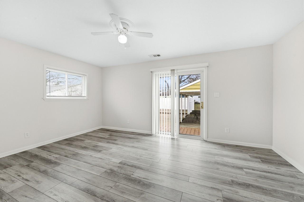 22546 Ira Blvd #1 - Photo 7 of 12