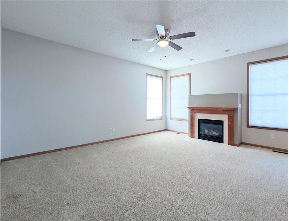 11170 Sandcastle Dr #E - Photo 6 of 22