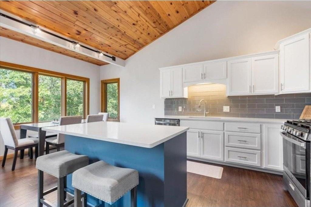 11423 Fawn Lake Rd - Photo 6 of 50