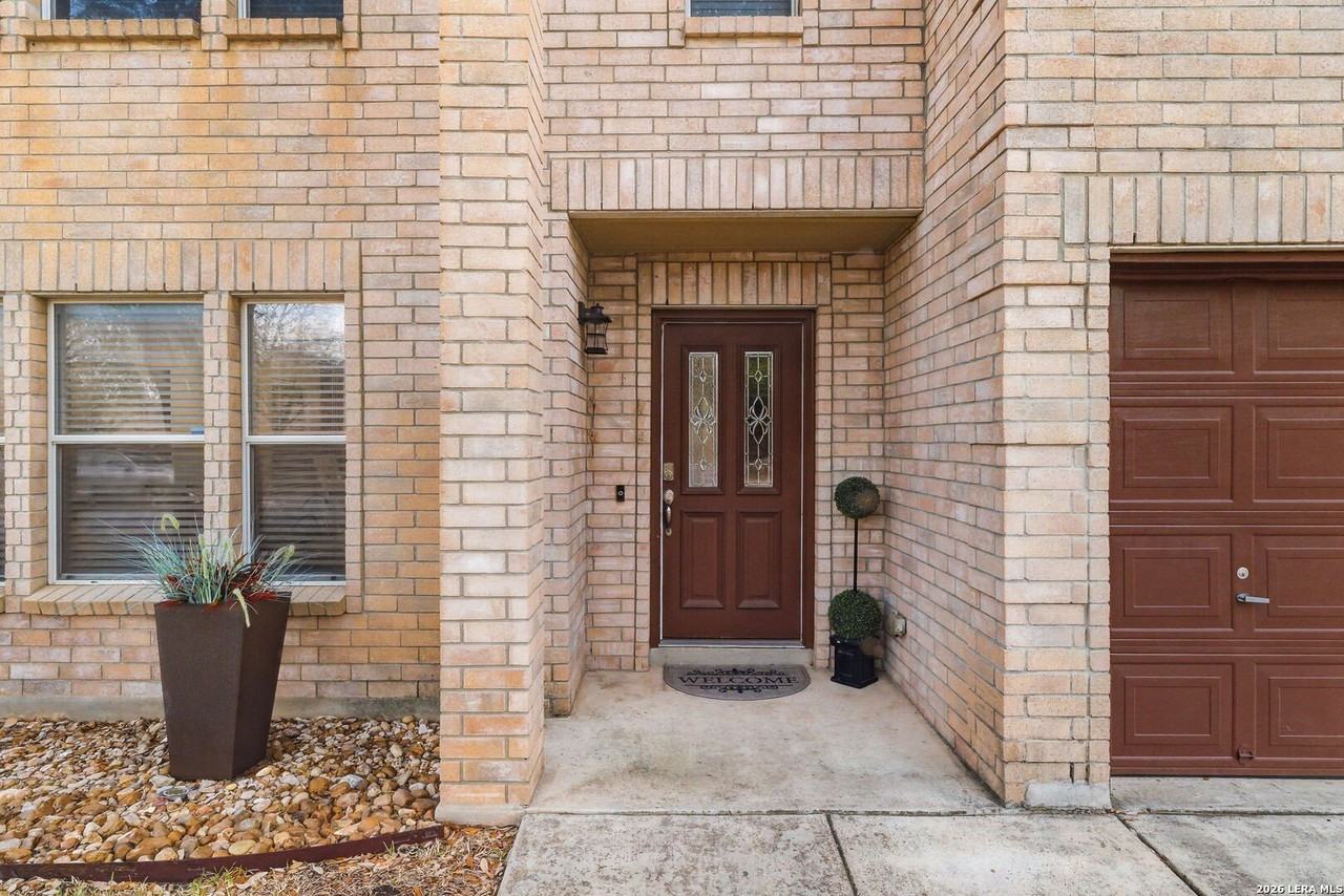 4626 Manitou Bay - Photo 2 of 34