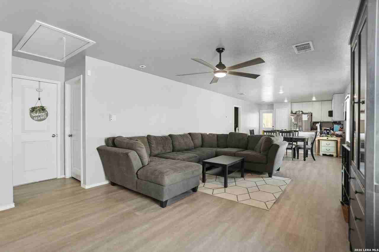 10231 Mesa Medina - Photo 4 of 21