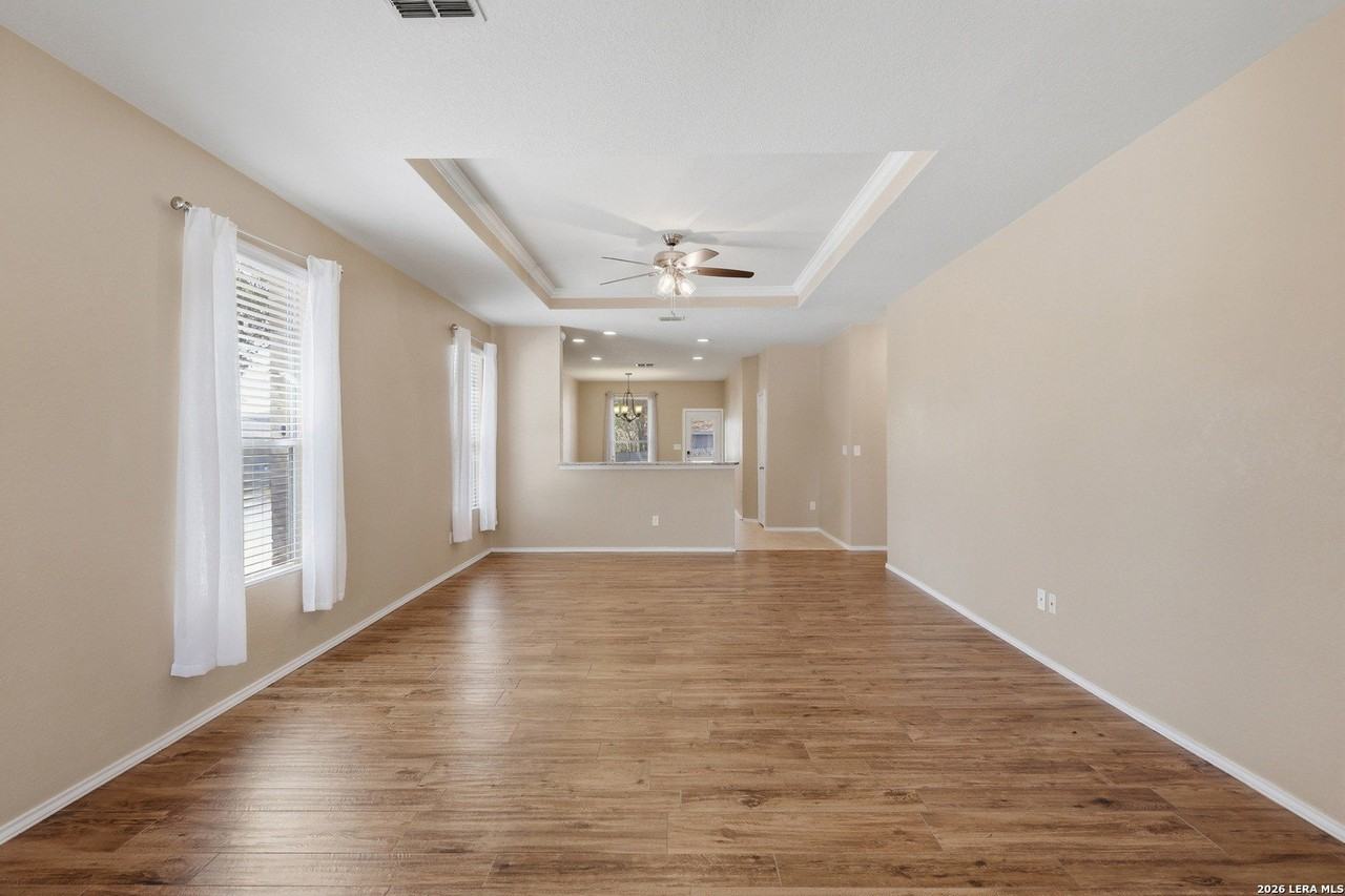 27203 Rio Bank - Photo 3 of 21