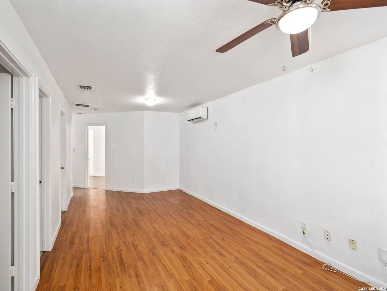 508 Randall Ave - Photo 3 of 17