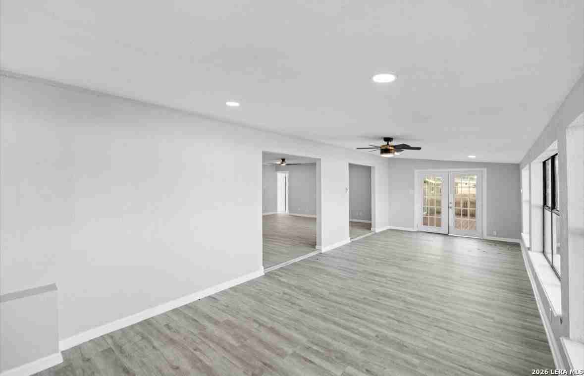 5923 Hidden Dale St - Photo 6 of 14