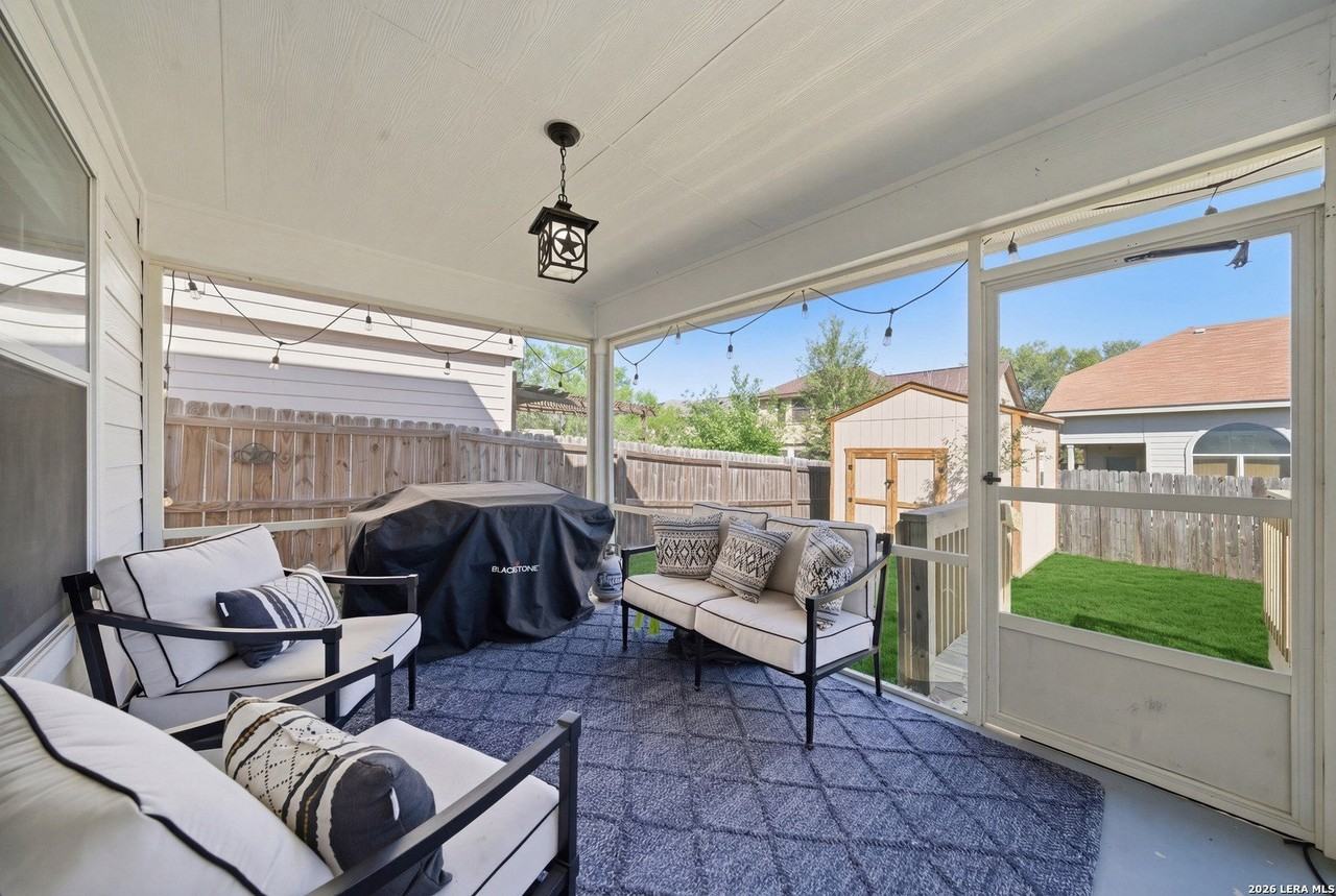 3914 Bear Oak Path - Photo 3 of 23