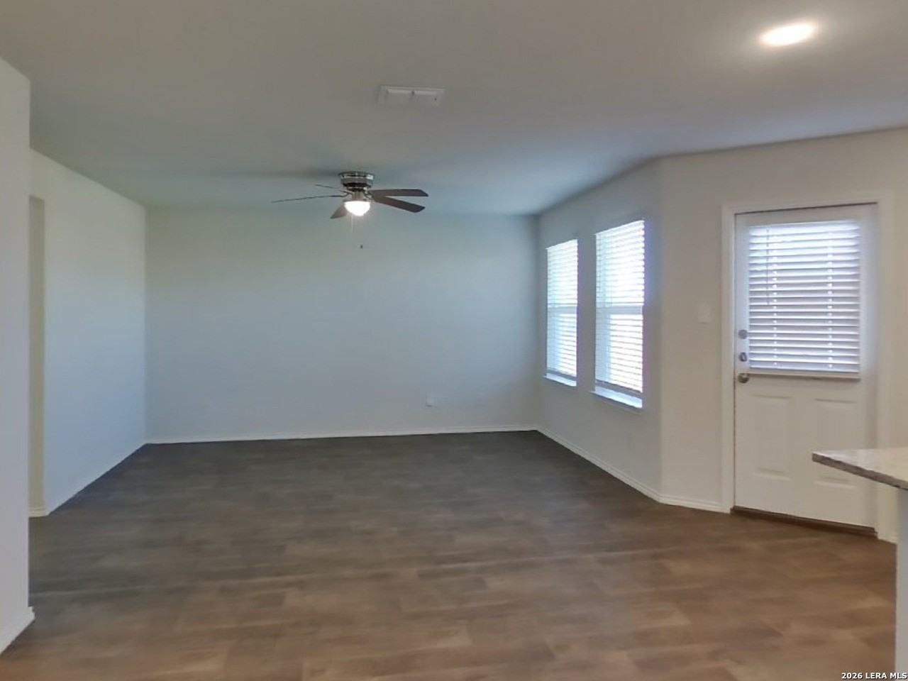 13215 Winemaker Dr - Photo 2 of 17