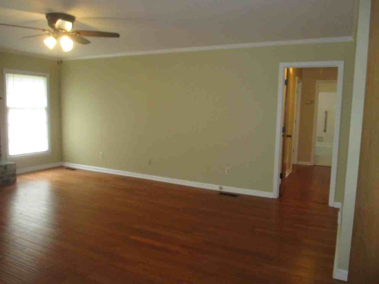 4 Ashley St - Photo 4 of 22