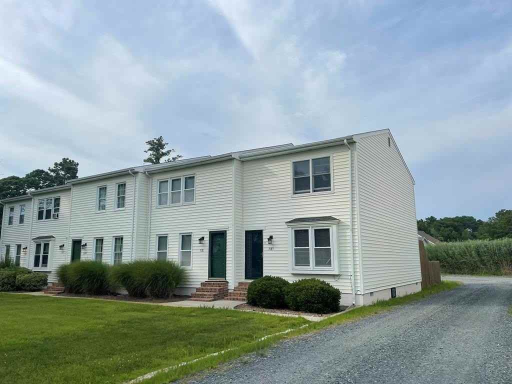 7195 Bunting Rd - Photo 4 of 12