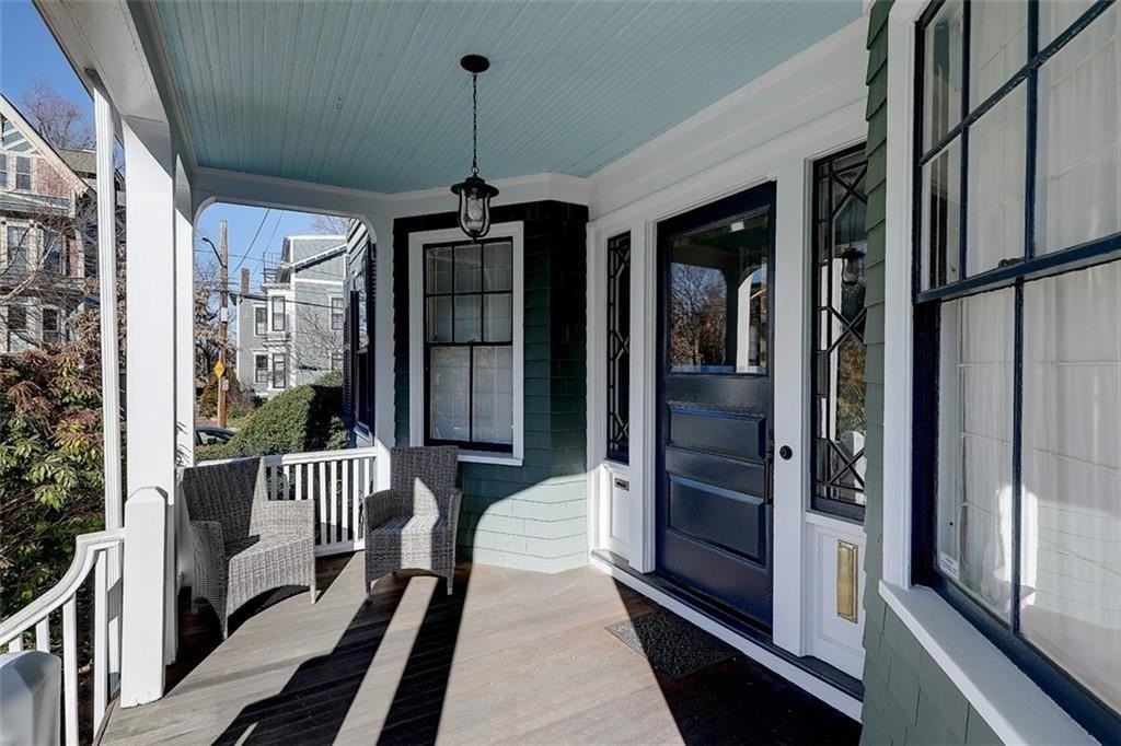 37 Barnes St - Photo 4 of 39