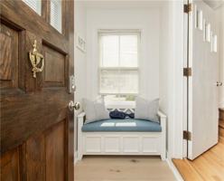 featured image of 33 Slocum St