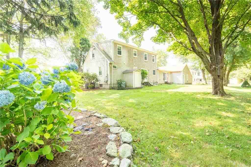 48 Pleasant St - Photo 7 of 48