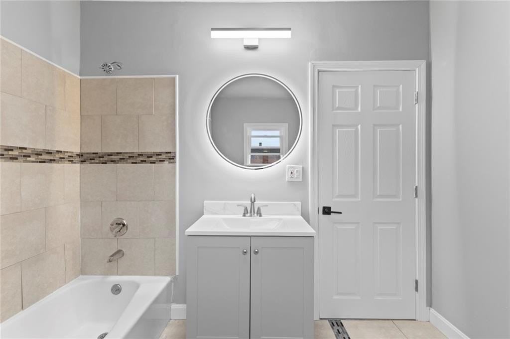 1 Cottage St Unit 2 - Photo 4 of 12