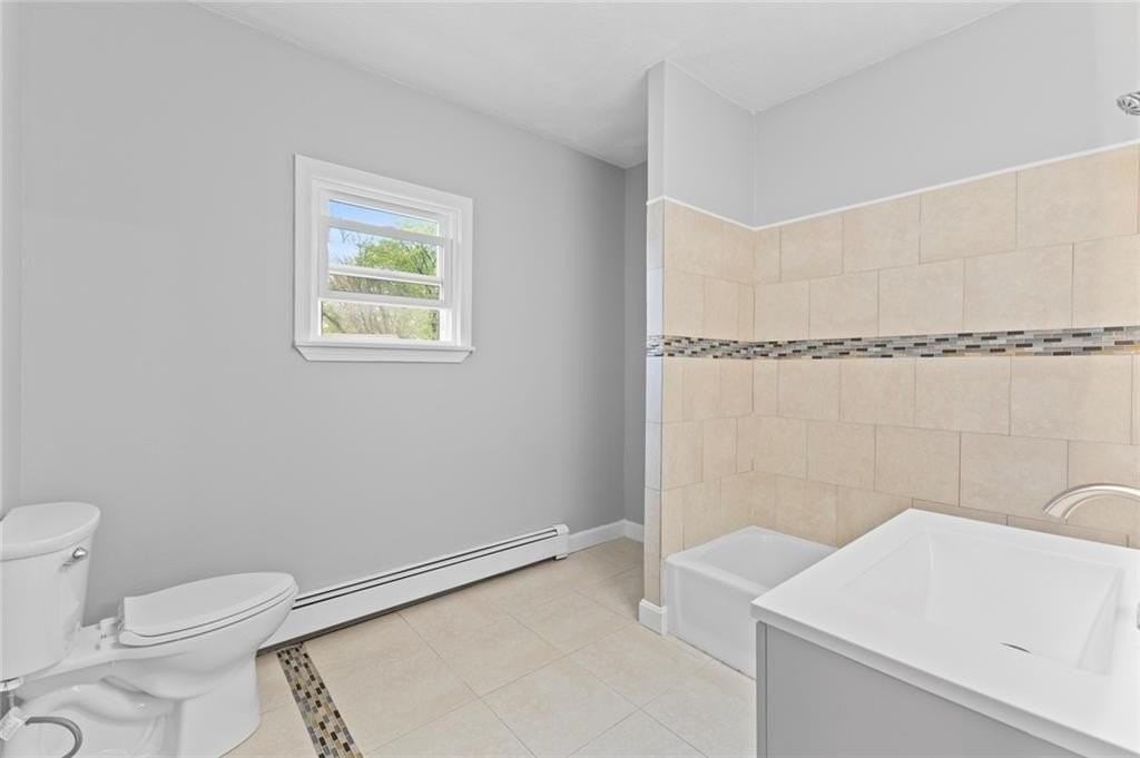 1 Cottage St Unit 2 - Photo 5 of 12