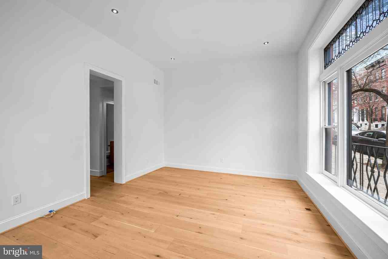 1200 Bolton St - Photo 6 of 20