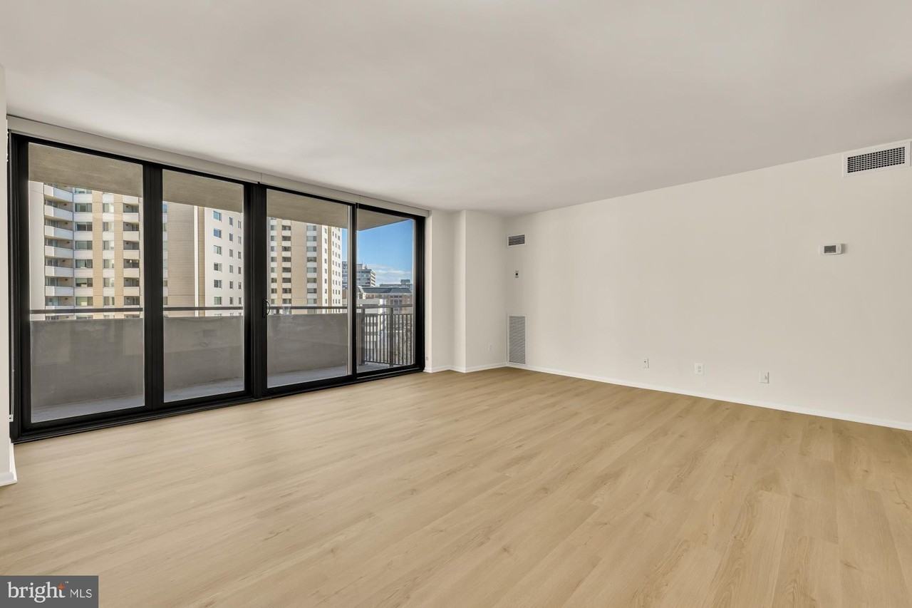 4620 N Park Ave #1211E - Photo 5 of 37