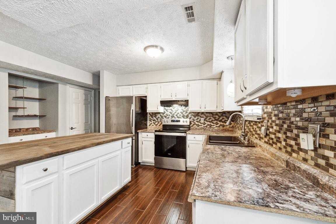 4549 Natahala Dr - Photo 5 of 15