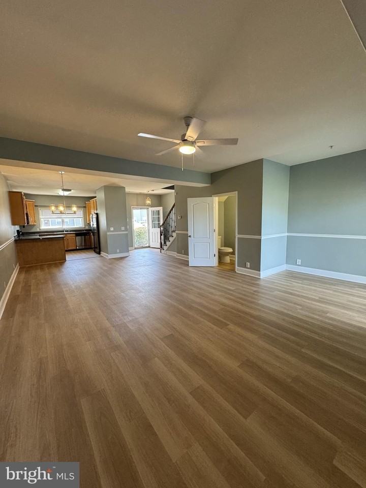 1433 Hidden Meadow Ln - Photo 7 of 30