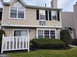 featured image of 2904 Saxony Dr