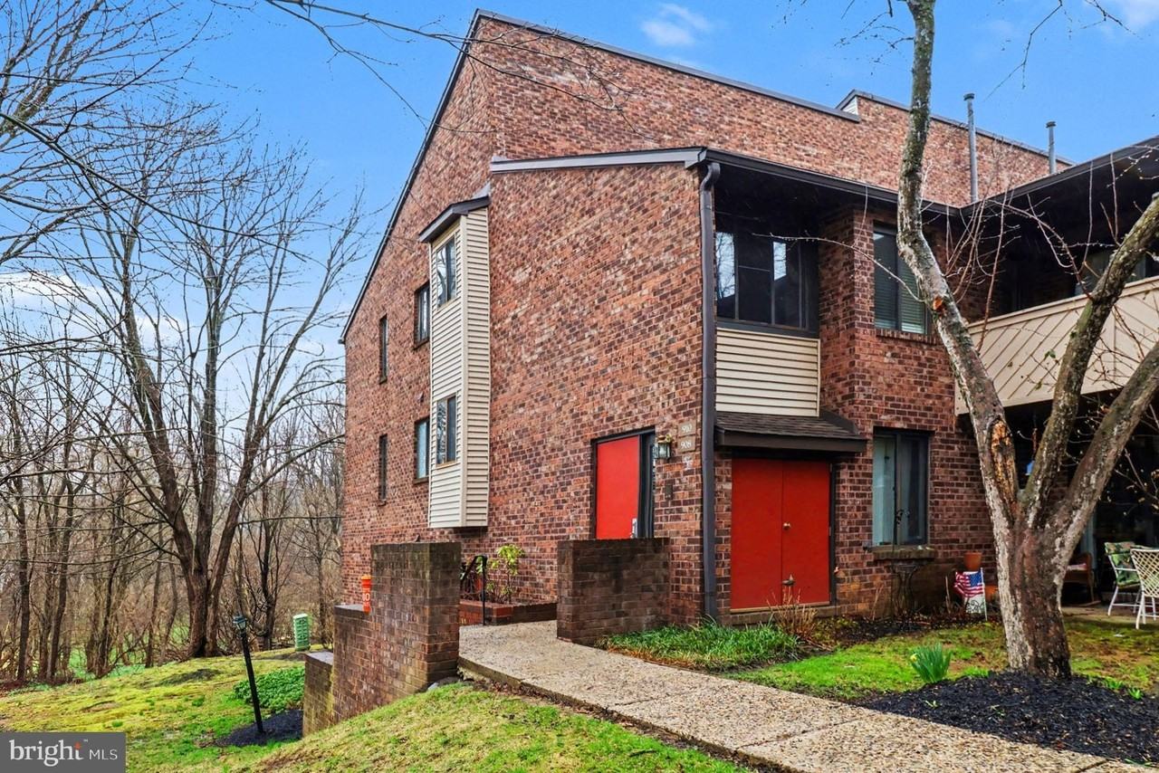 910 Mountainview Dr Unit 910 - Photo 3 of 27