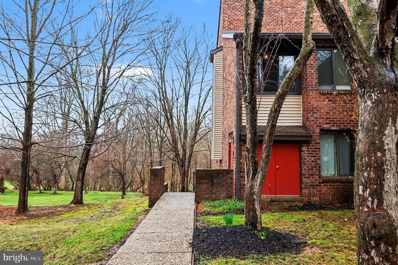 910 Mountainview Dr Unit 910 - Photo 5 of 27