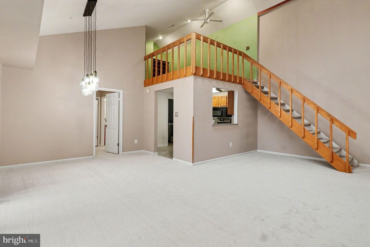 910 Mountainview Dr Unit 910 - Photo 6 of 27