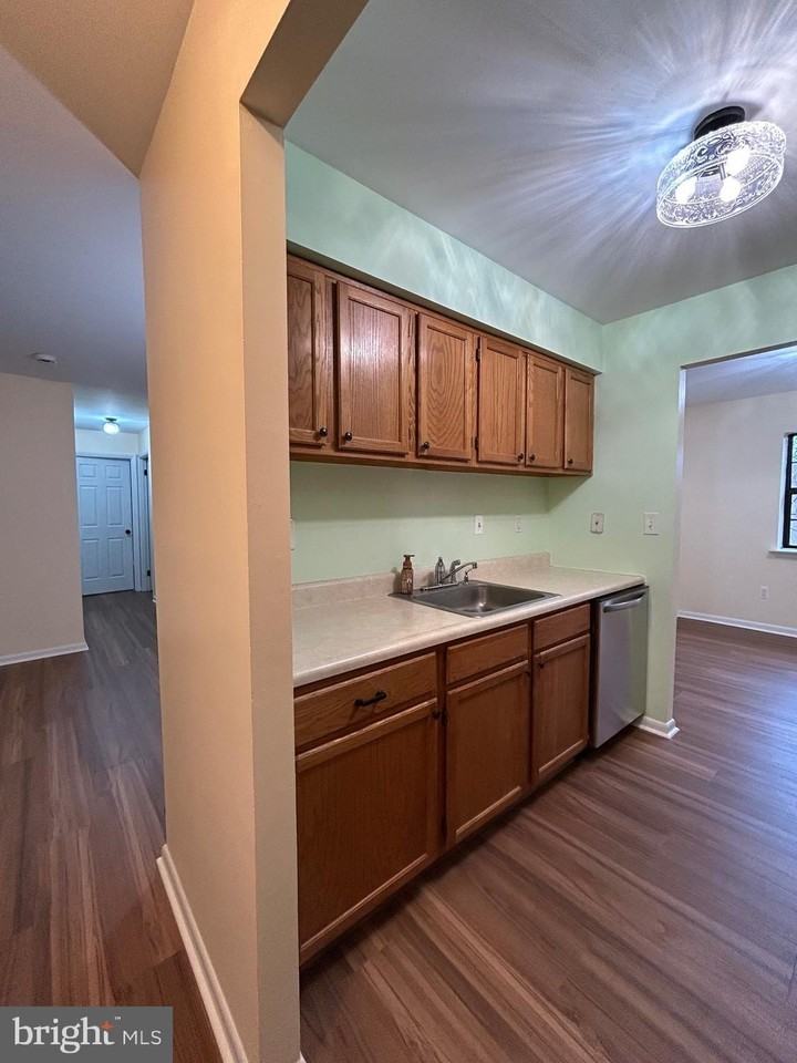 3223 Valley Dr Unit 3223 - Photo 5 of 28
