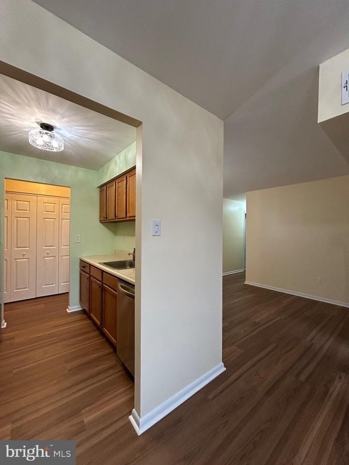 3223 Valley Dr Unit 3223 - Photo 7 of 28