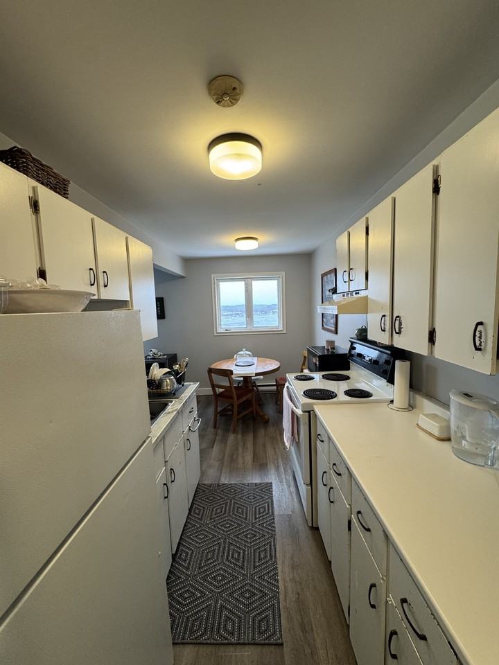 546 Martha Ave #24 - Photo 4 of 11