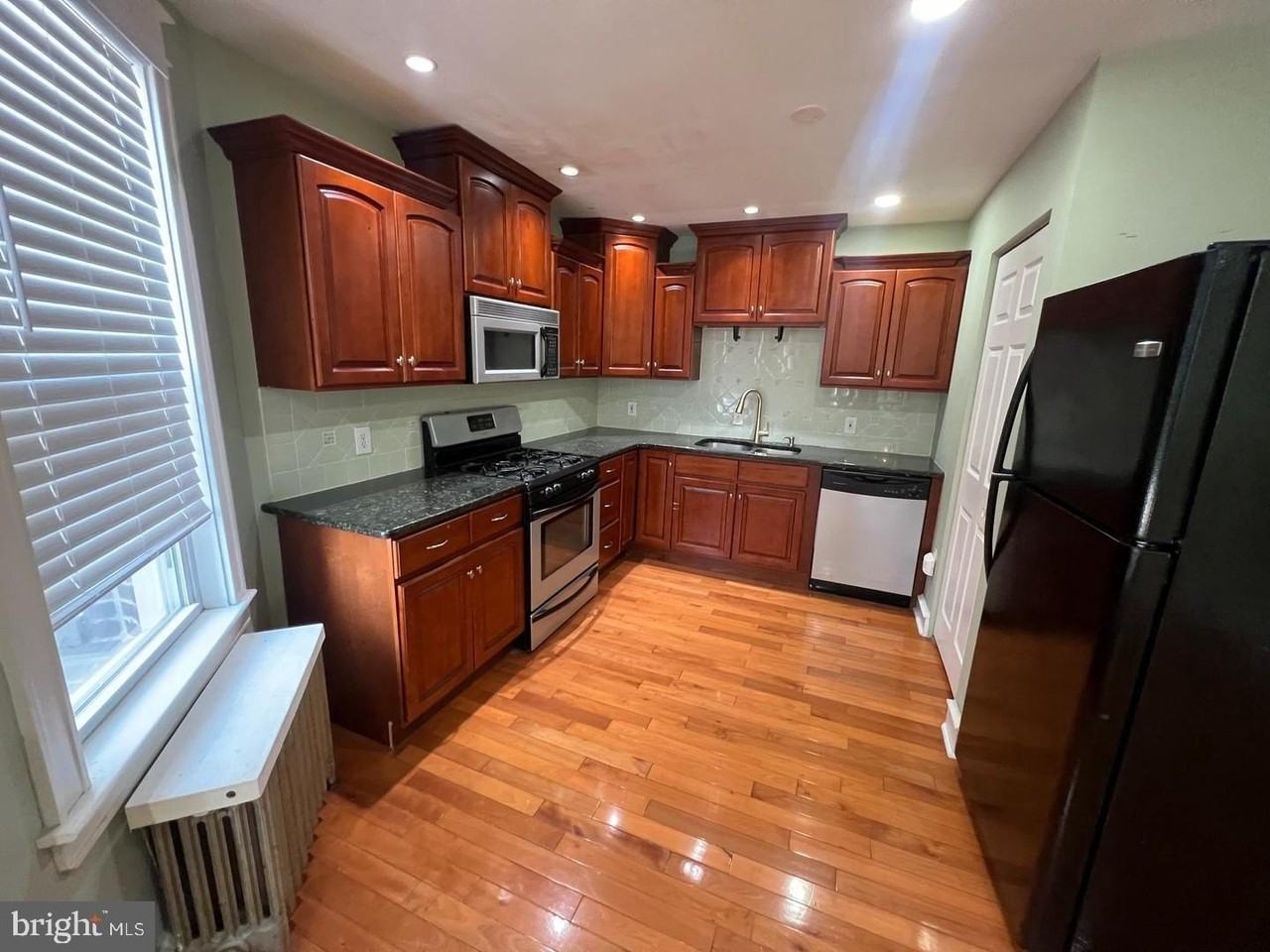 3204 Fanshawe St 2nd Fl - Photo 6 of 18