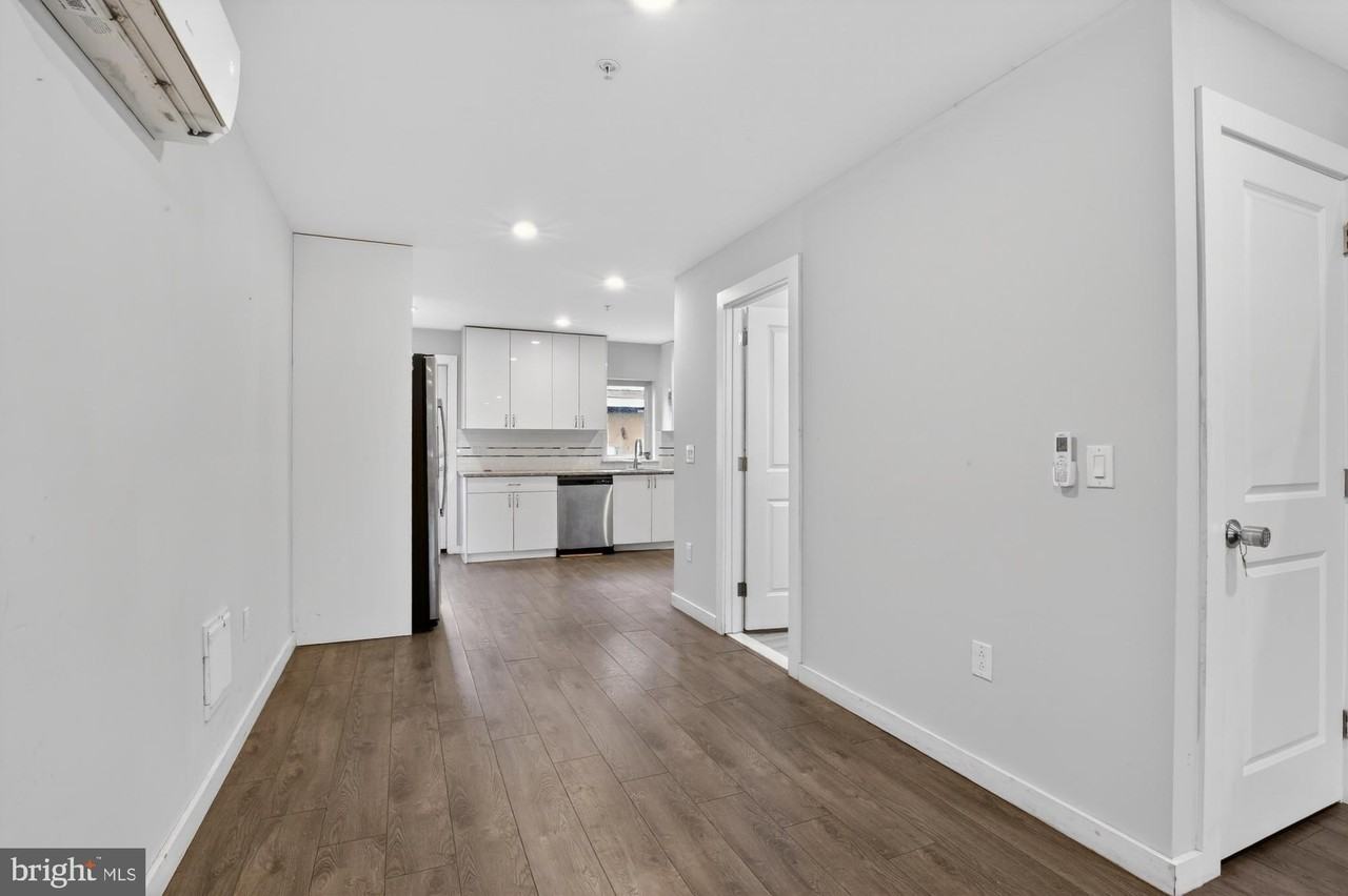 1447 N 8th St Apt 1 - Photo 4 of 28