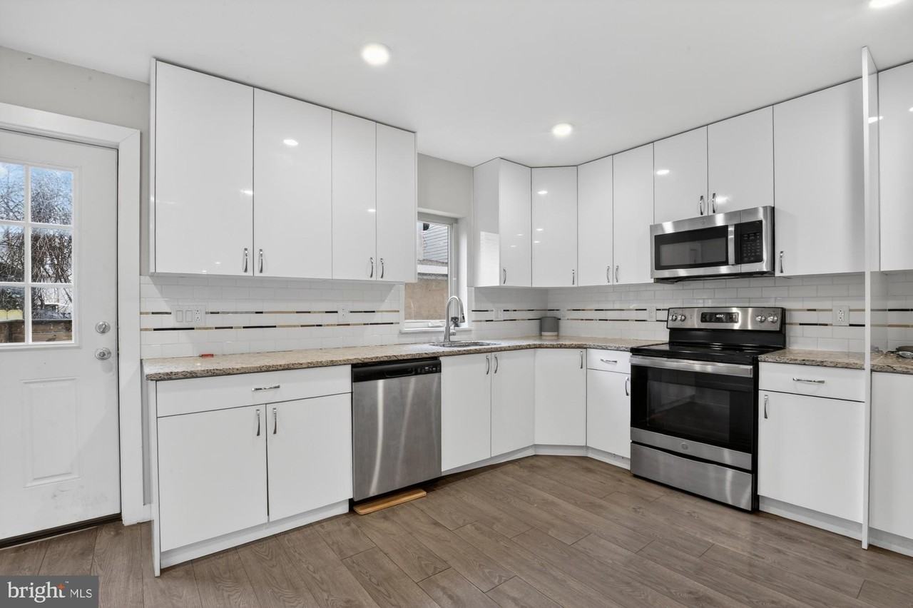 1447 N 8th St Apt 1 - Photo 7 of 28