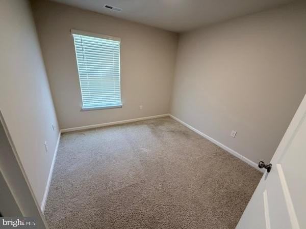 255 Maple Run Dr - Photo 5 of 8