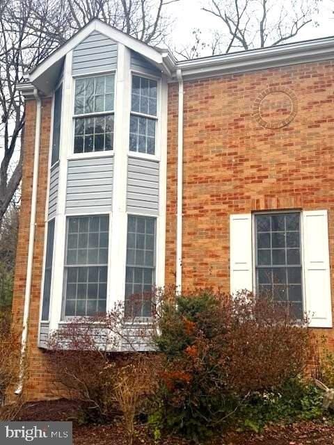 510 Fairfax Ln - Photo 2 of 8