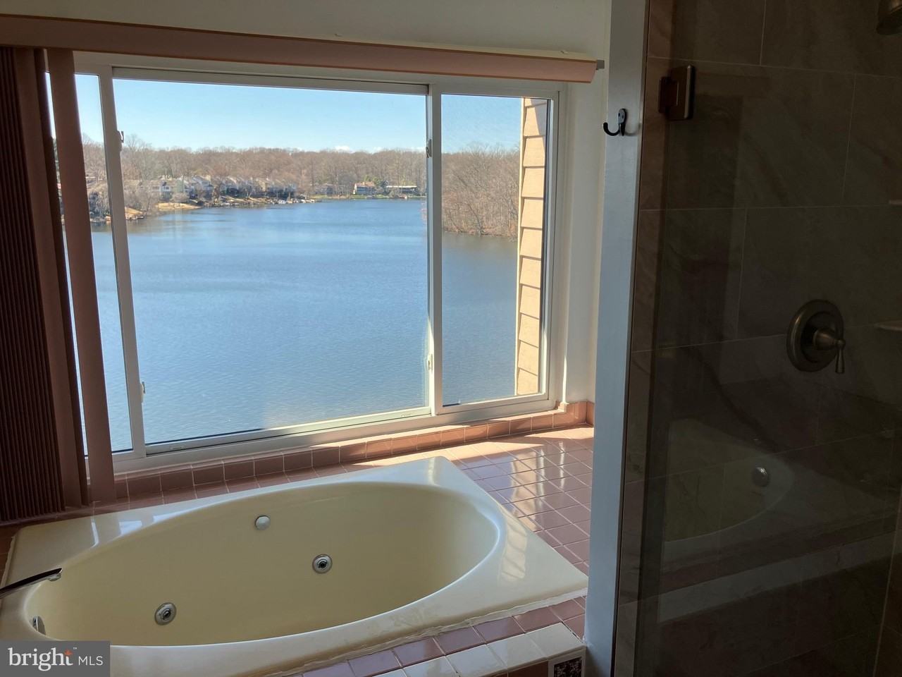 11152 Harbor Ct - Photo 6 of 24