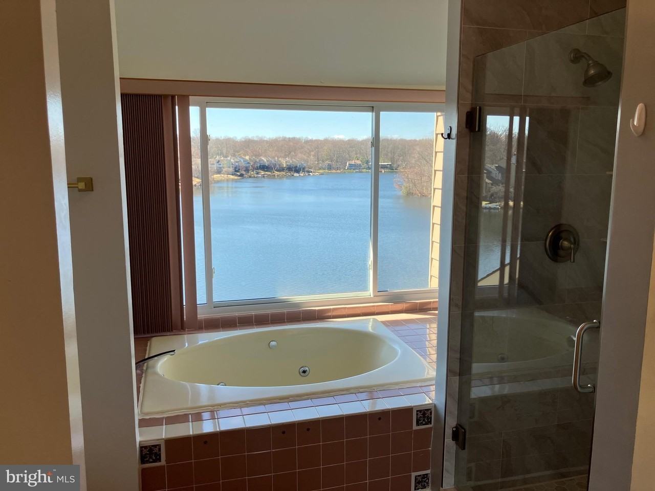 11152 Harbor Ct - Photo 7 of 24