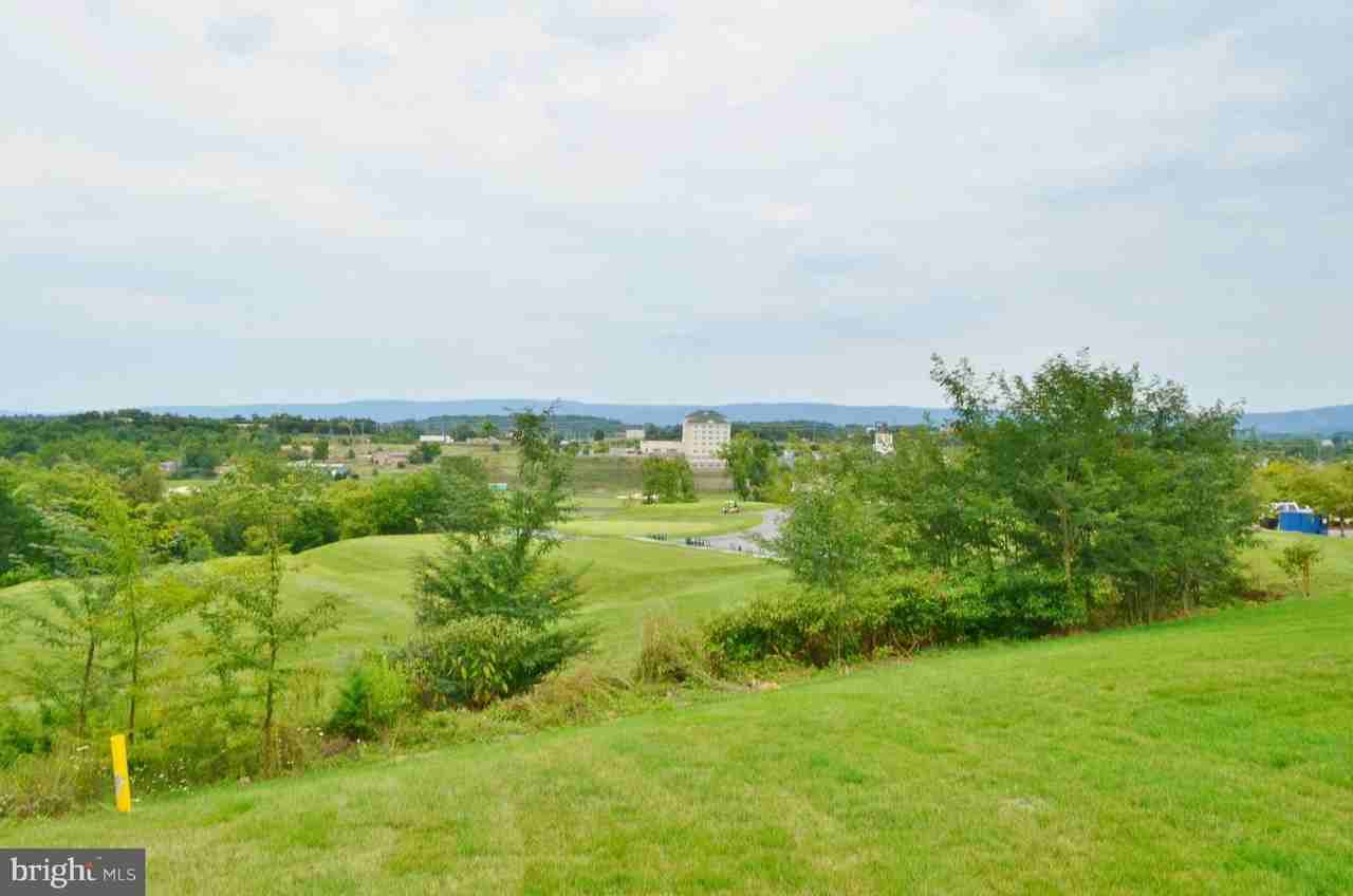 48 Niblick Sq - Photo 2 of 30