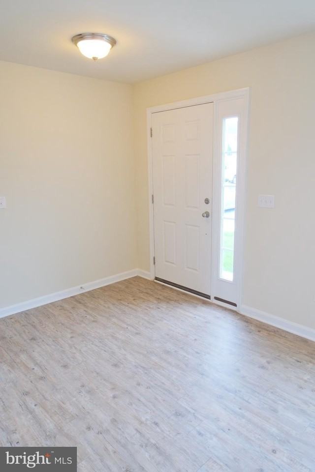 48 Niblick Sq - Photo 4 of 30