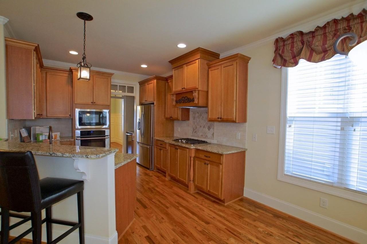 112 Bancroft Brook Dr - Photo 2 of 25