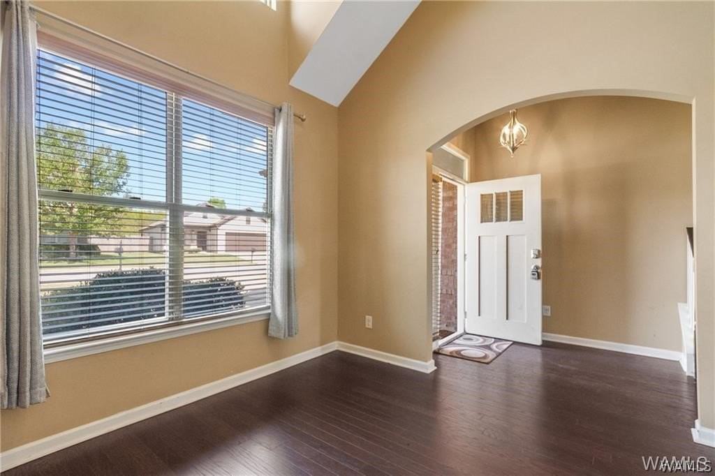 1325 Maxwell Cir - Photo 5 of 36