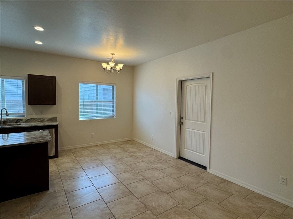 3532 N Burbank St - Photo 2 of 10