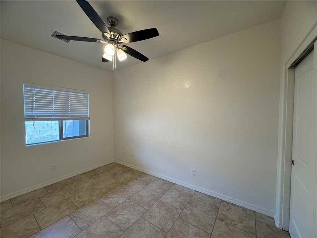 3532 N Burbank St - Photo 6 of 10