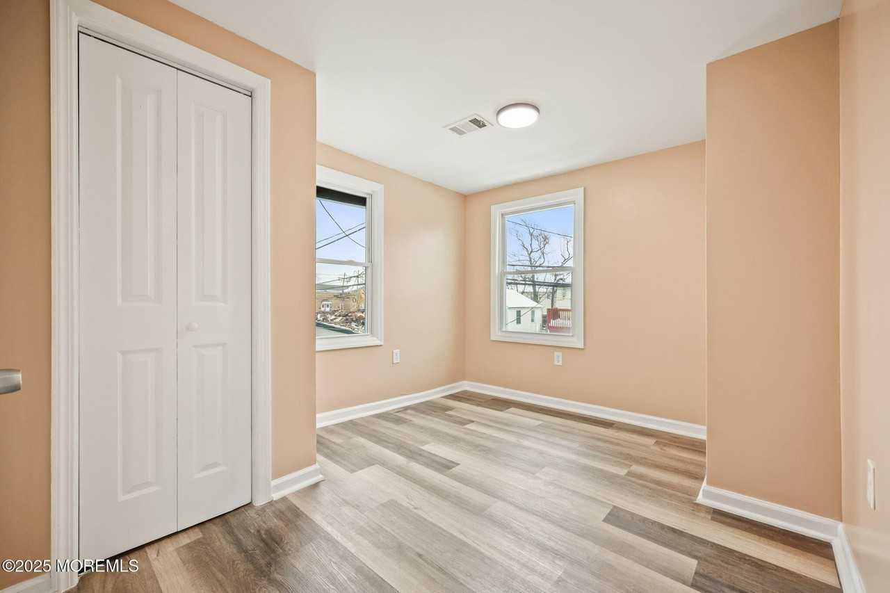 143 Center Ave Unit 2 - Photo 7 of 16