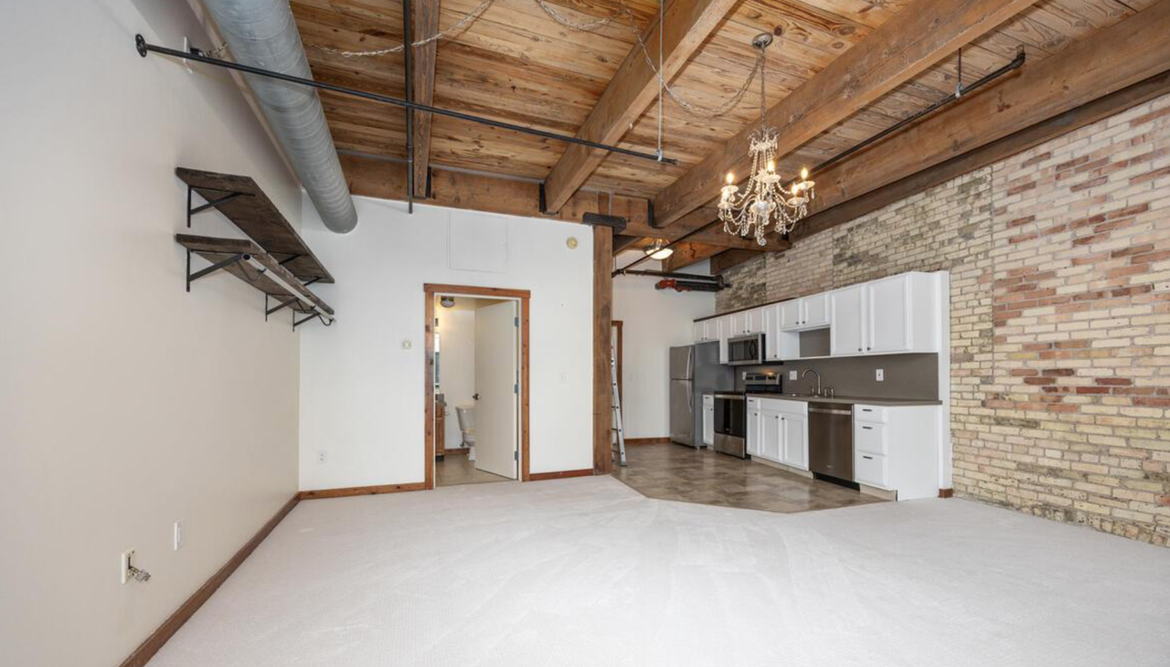 940 Monroe Ave NWUnit 415 #1 - Photo 5 of 16